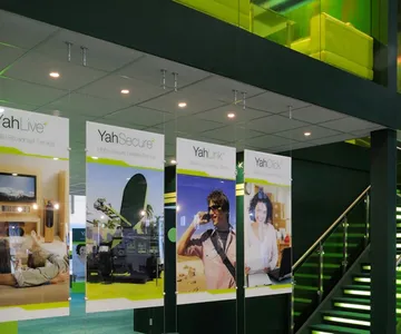 YahSat - CabSat, Dubai